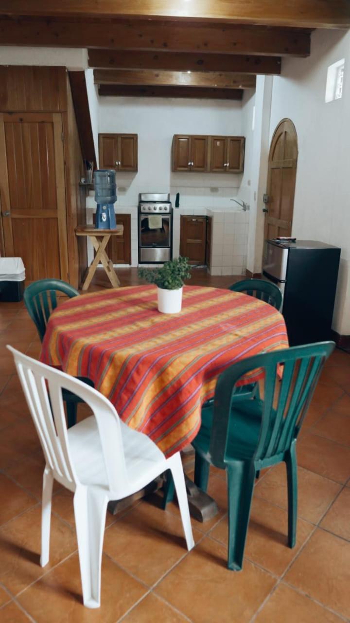Hostal Dulces Suenos Панахачель Экстерьер фото